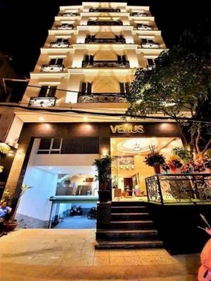 Bán khách sạn quận Tân Bình