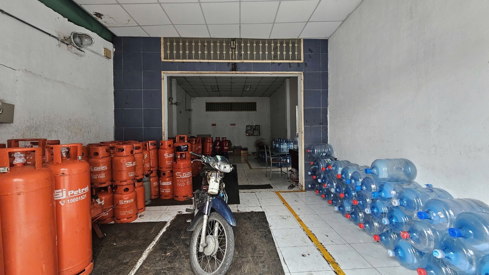 Bán Nhà Mặt Tiền Đường Tống Văn Hên Phường 15 Tân Bình