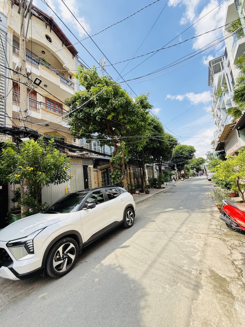 Bán Nhà Hẻm 127 Ni Sư Huỳnh Liên Nhà Đẹp Hẻm Xe Tải