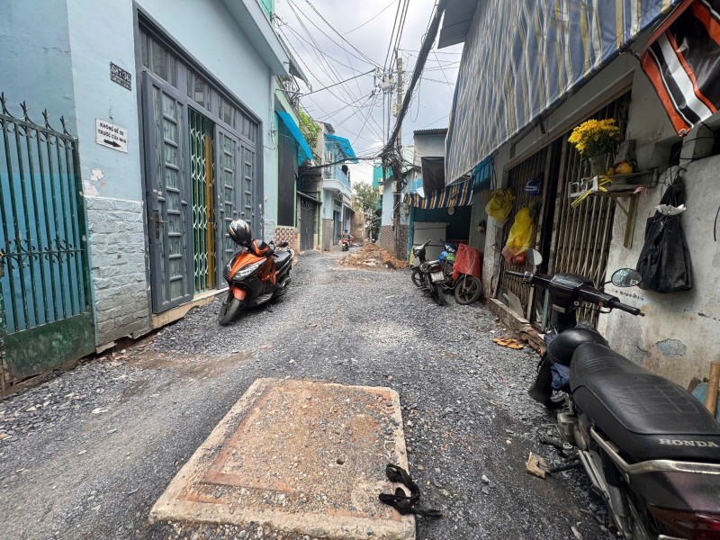 Bán Nhà Hẻm 687 Lạc Long Quân Phường 10 Tân Bình
