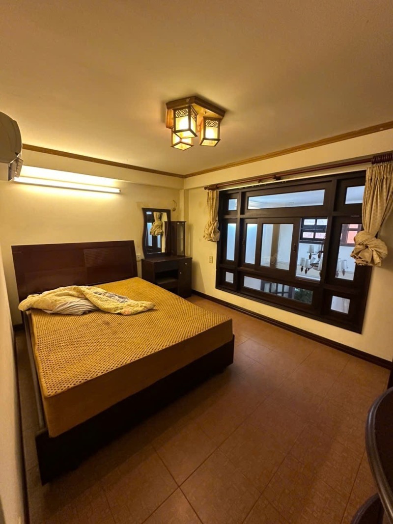 Bán Nhà Hẻm 28 Trương Công Định Phường Tân Bình