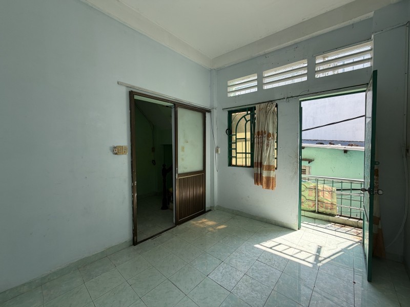 Bán Nhà Hẻm 870 Lạc Long Quân Phường Bảy Hiền